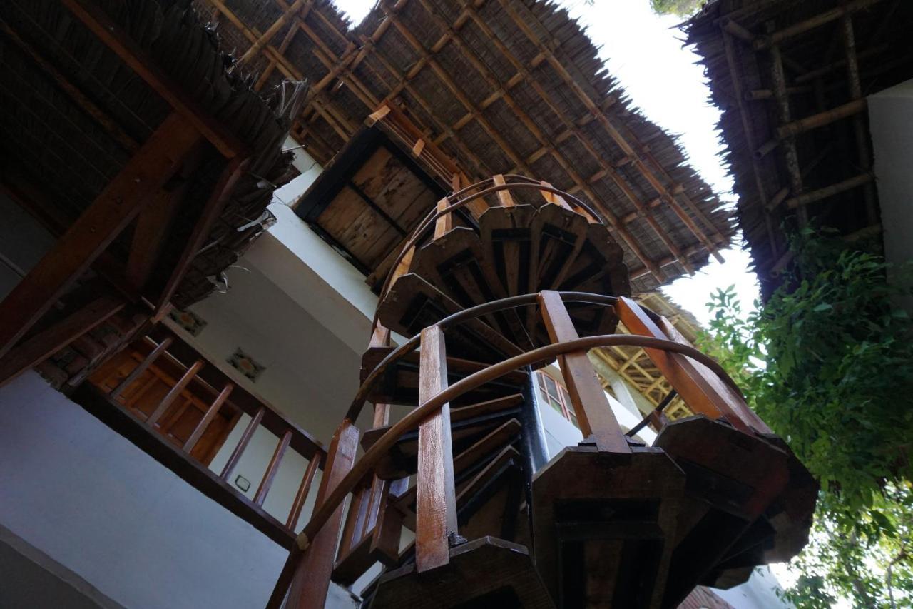 Mangga Lodge Bira Esterno foto