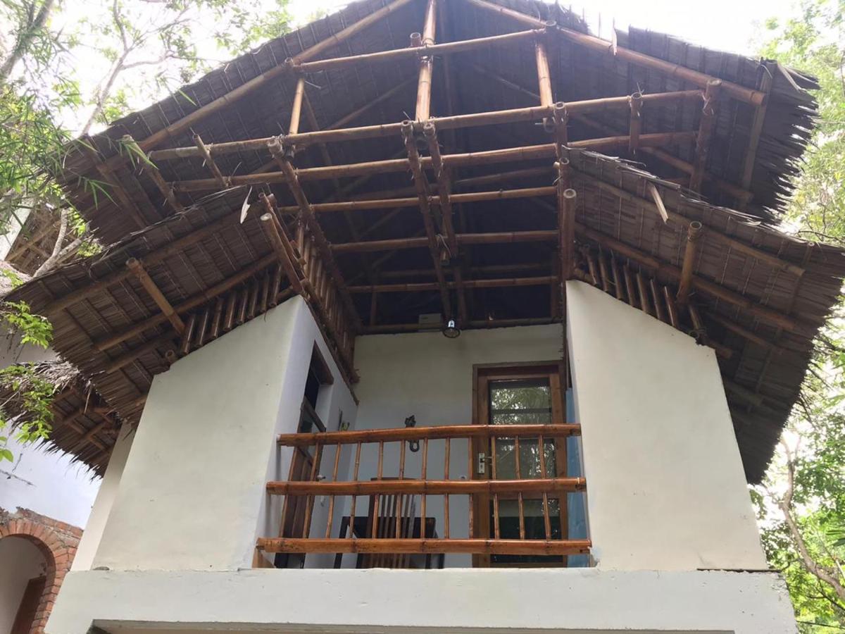 Mangga Lodge Bira Esterno foto